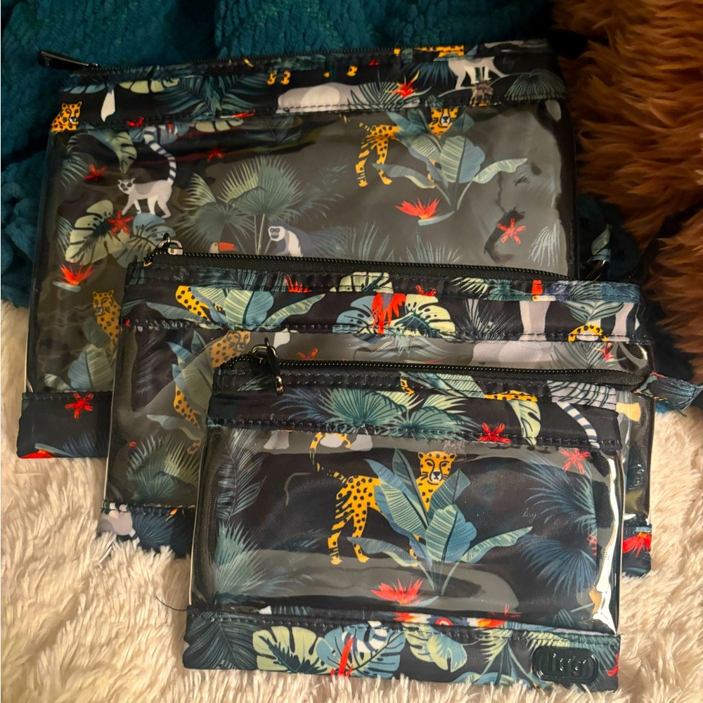 Lug Set of 3 Transport Envelopes in Wildlife Black!